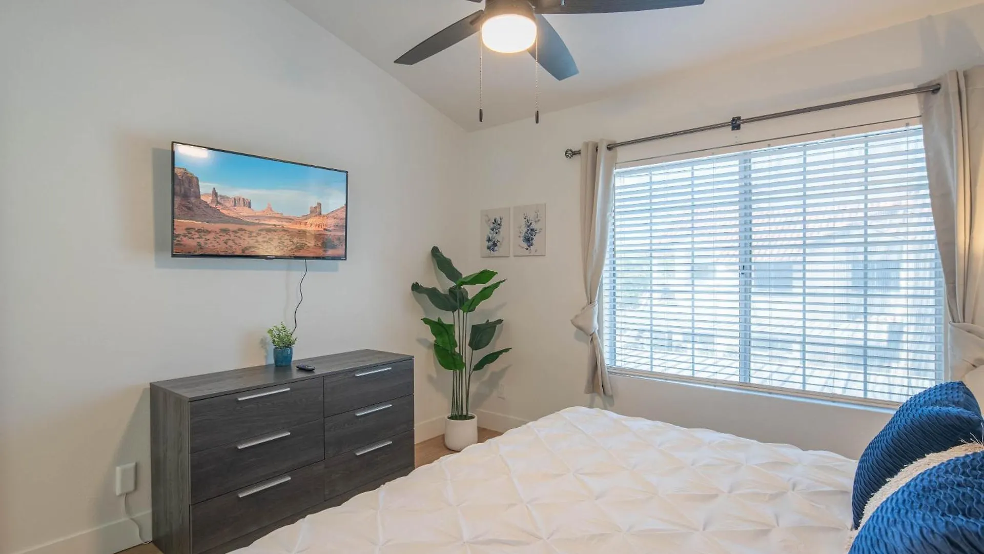 Apartament Steps Away To Tpc Golf & Min To Shopping District-H2057 Scottsdale